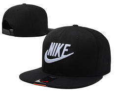 Nike Gorra [Ref. 33]